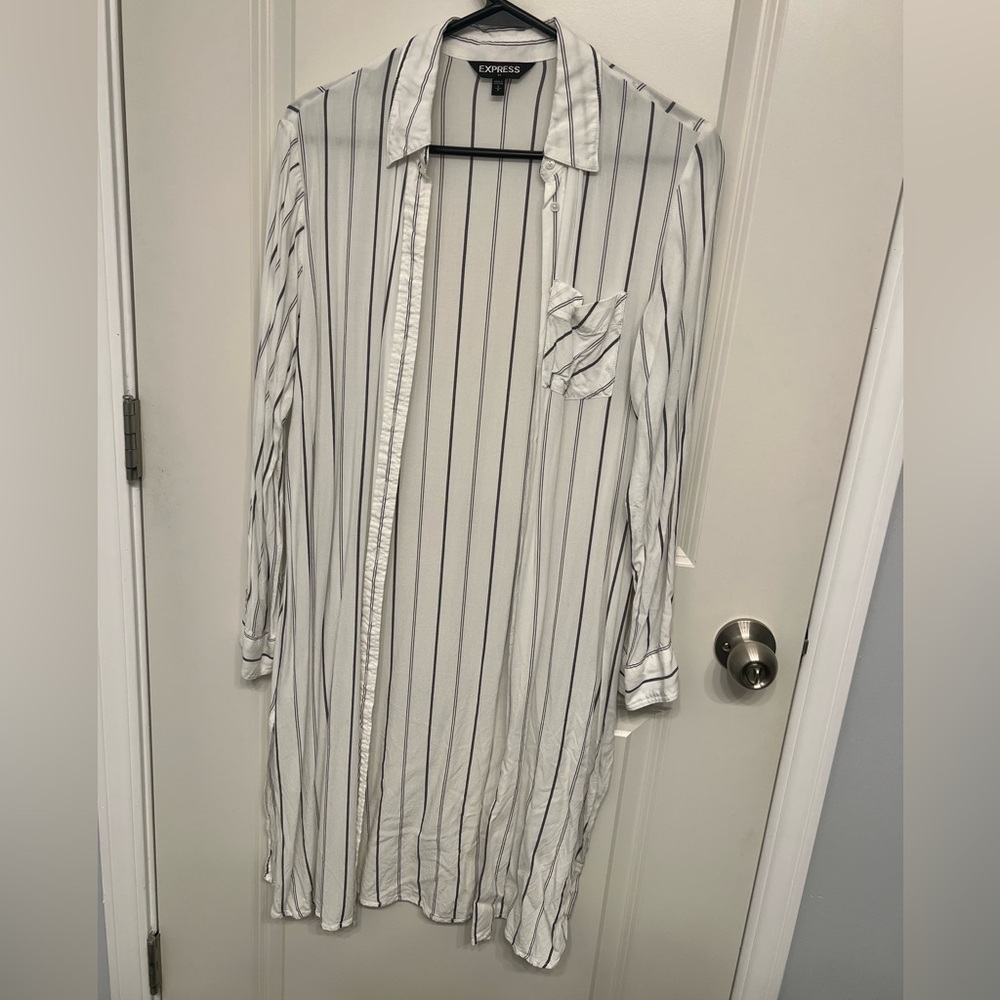 Express Black/White Striped Duster | S